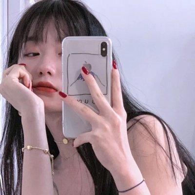 总裁是个纸片人