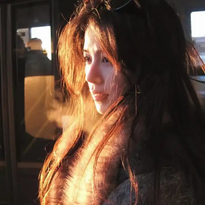 穿越后，毒医夫人惊艳全城